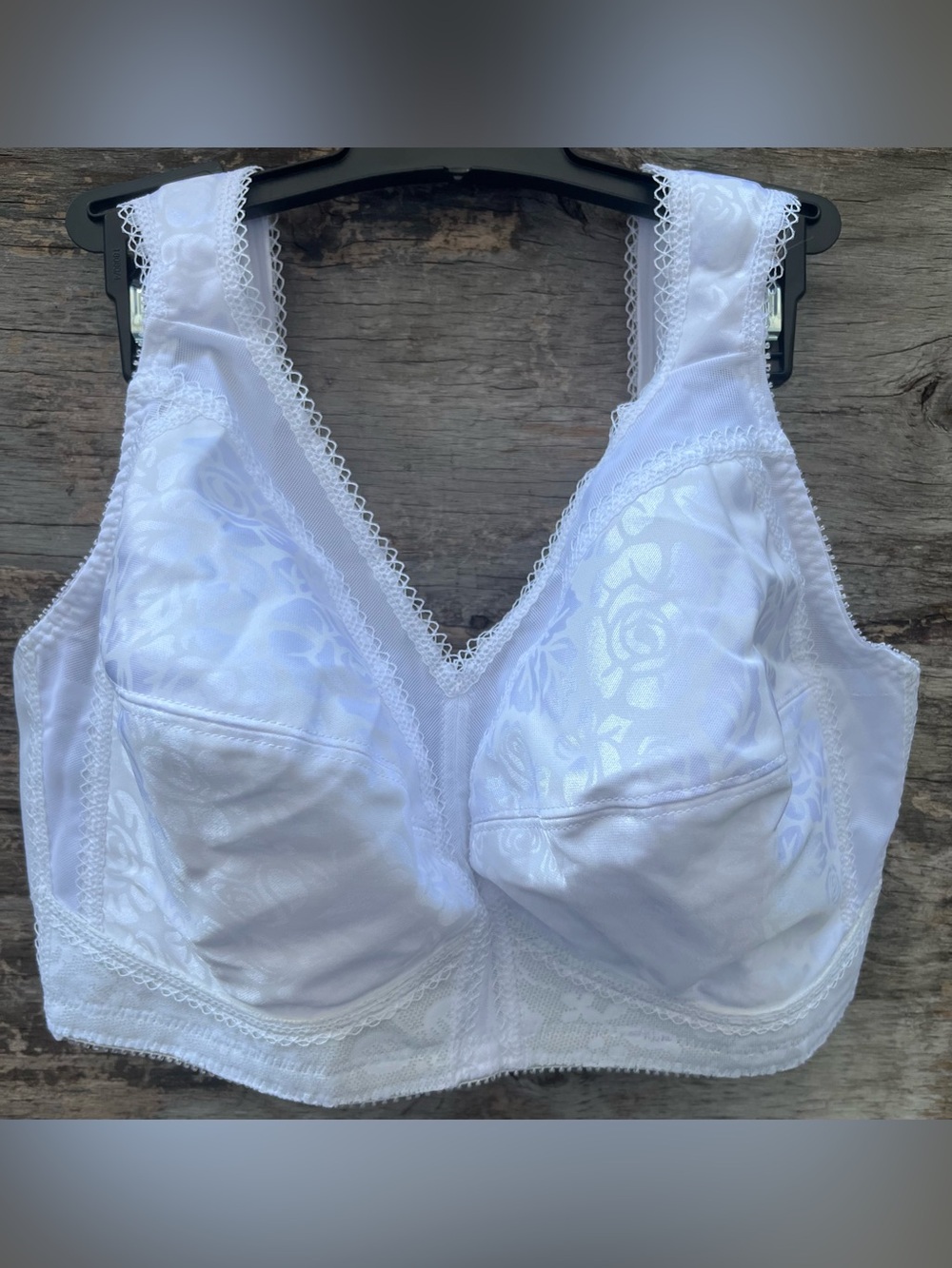 Bra Ultimate Shoulder Comfort Side & Back Smoothing Playtex 36DD White New